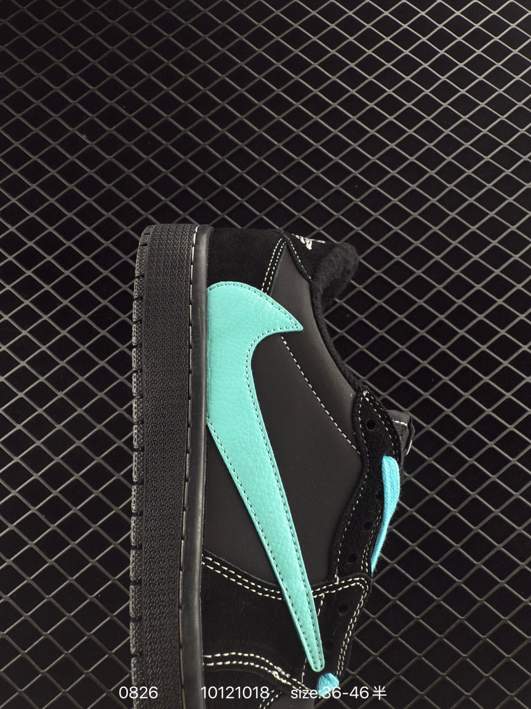 Travis Scott x Air Jordan 1 ” Reverse Mocha “